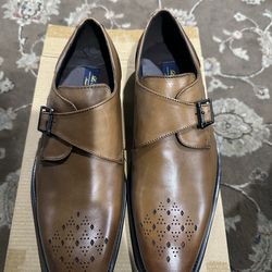 Men’s shoes