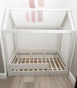 Potter Barn Kids Toddler Bed