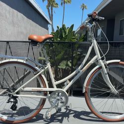 Beaumont Retrospec 8gear Bike. White/lights/lock. $250