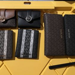 Michael Kors Wallet, MK, Purse, Tote Bag, Tote, Handbag, Wallet, Designer Brand, Black, Brown.