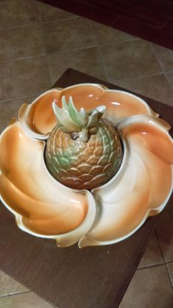 Lane& co Nuys ca 5 pc candy dish with center. Pine apple
