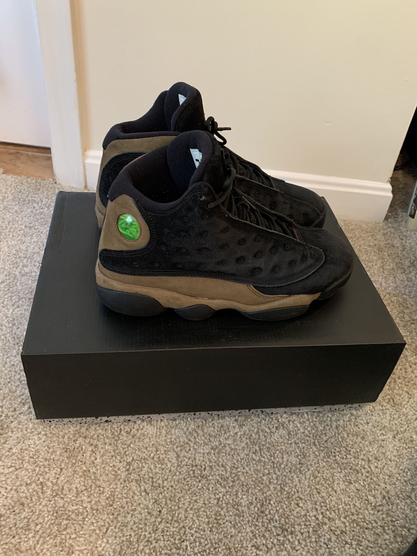 Jordan Retro 13 “Olive” 