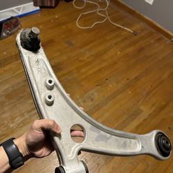 Evo 8 Right Control Arm 