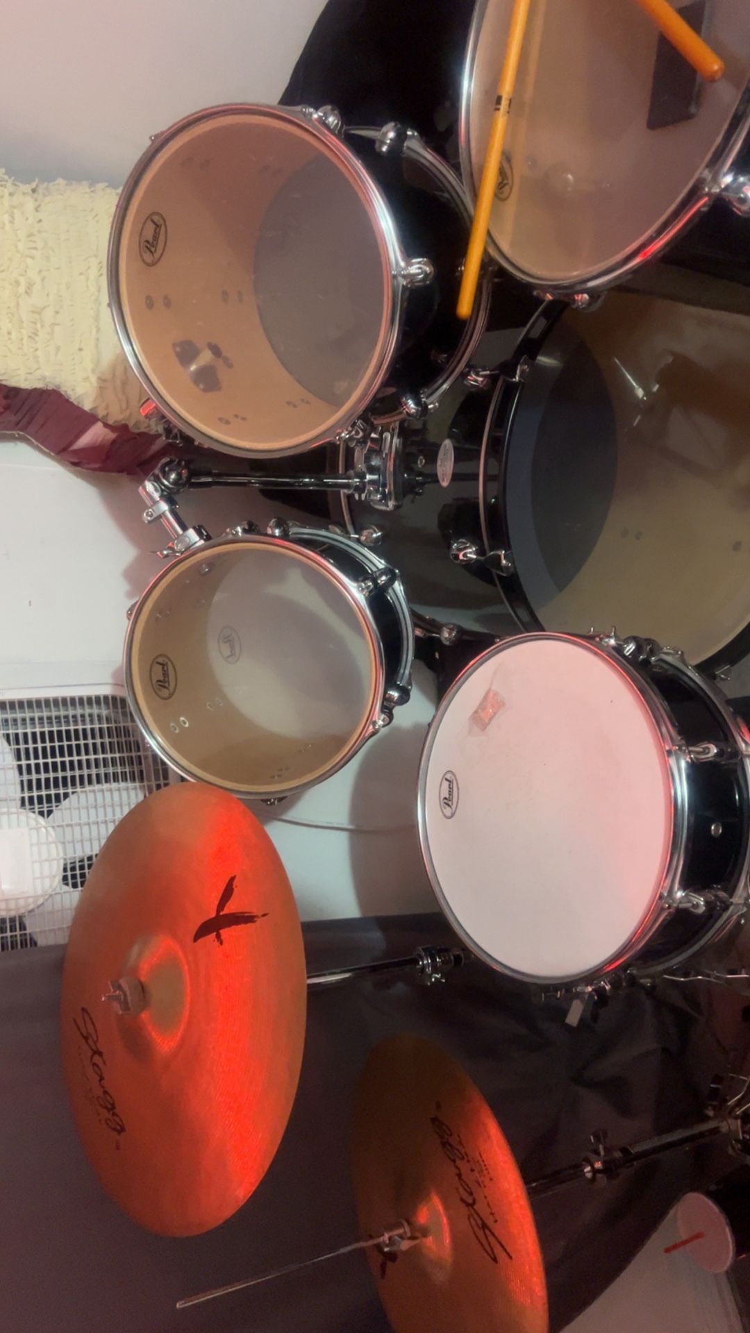 Pearl Drum Set