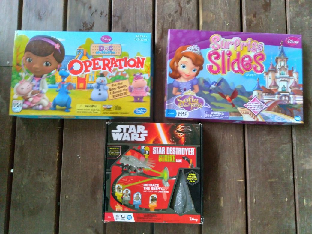 Lot Of 3 Kids Games Disney,hasbro