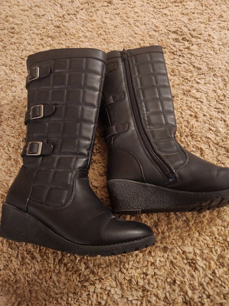 Women's Size 5m Black Boots