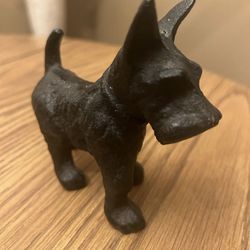 Vintage Small Cast Iron Metal Scottie Dog Figurine Statue 4" by 4.5"