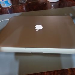 Fast Powerful 15inch Retina Core i7 16gb Ram 512gb Macbook Pro 2015 Mac OS 2024 Sonoma