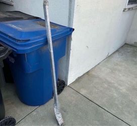 Crowbar Demolition Burke Johnson Bar Tool Garage Pry Lever Scraper Puller