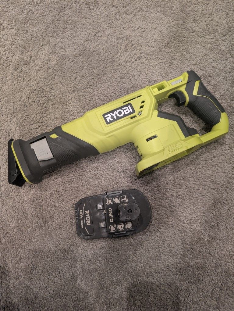 Ryobi Reciprocating Power Saw Cordless + Ryobi Rechargeable Battery 