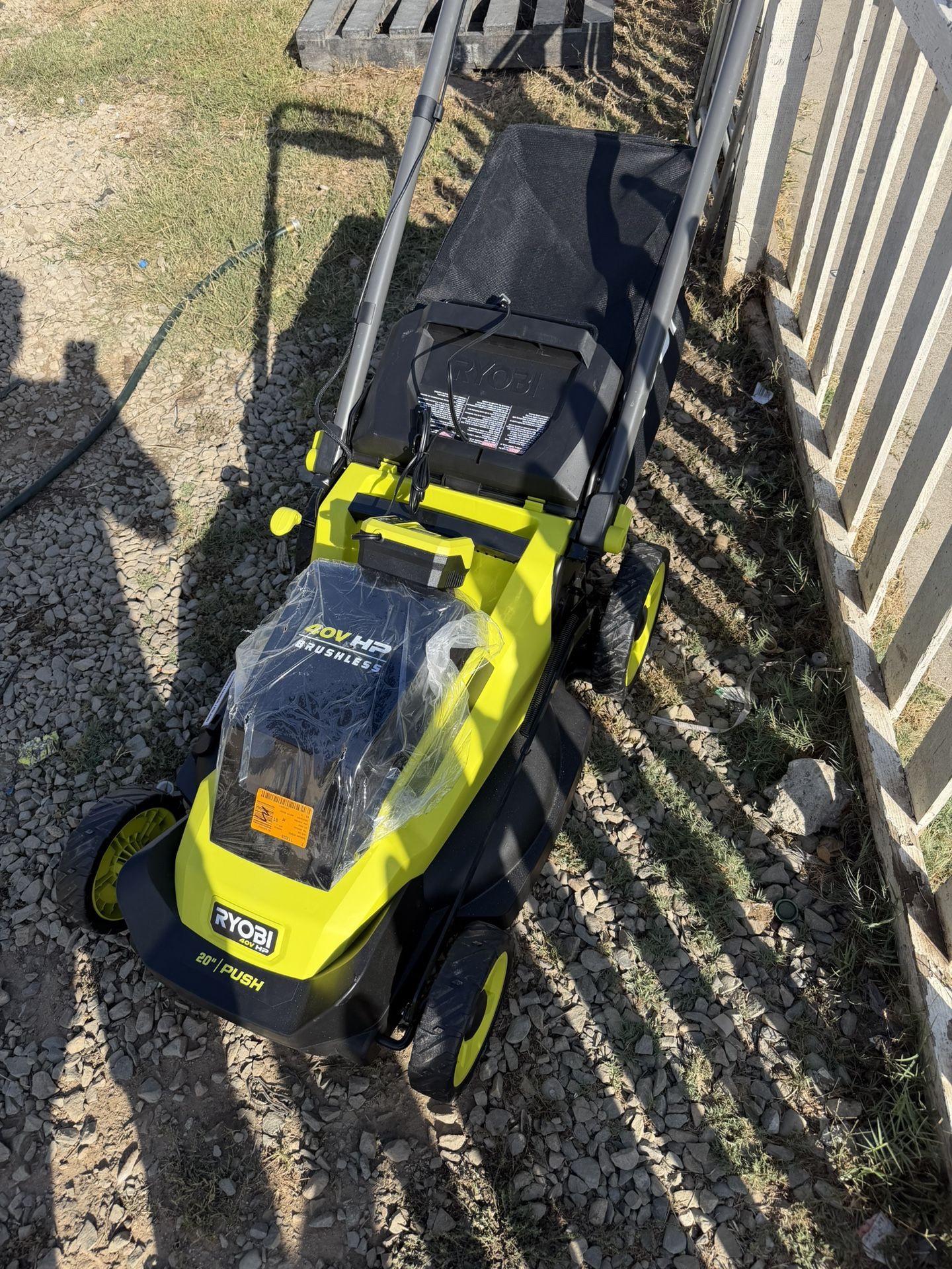 RYOBI 40V HP Brushless 20 in. Cordless Battery Walk Behind Push Lawn Mower with 6.0 Ah Battery and Charger