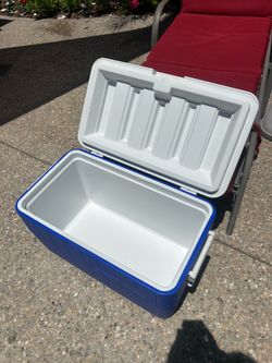 Coleman ice chest cooler