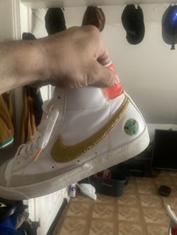 Roswell’s Size 8