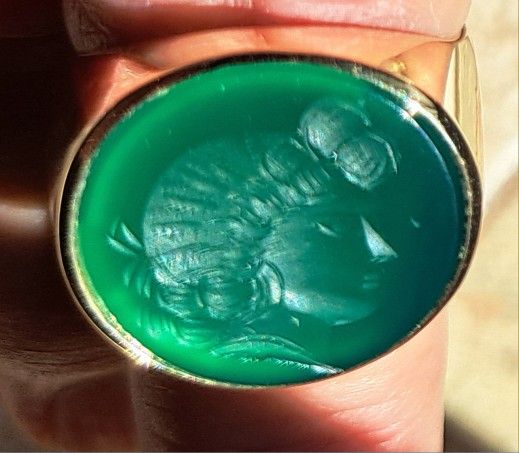 Exquisite 14kt Gold HIGH QUALITY Green JADEITE Mens Intaglio Ring** 20 Grams**PRICE FIRM!!