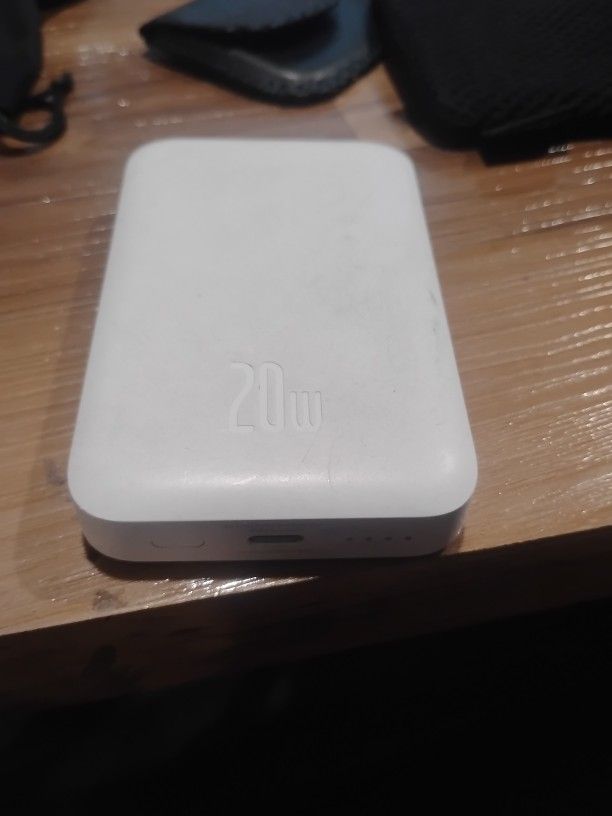 20w Power Bank 6000mah Wireless Charger 