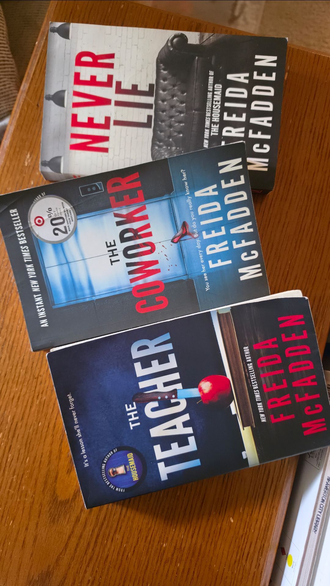 Frieda McFadden books