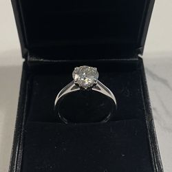 Moissanite Diamond Ring