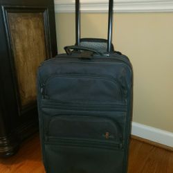 Atlantic Luggage- Hunter Green & Black Medium Checked Bag- 23-24" Size