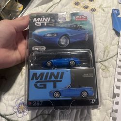 Mini GT