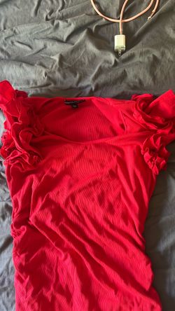 Woman’s size large red dress