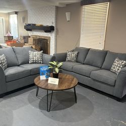 New Sofa & Loveseat Set