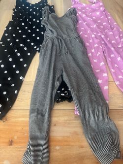 Old Navy rompers size 4/5