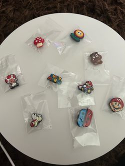 Croc charms super Mario