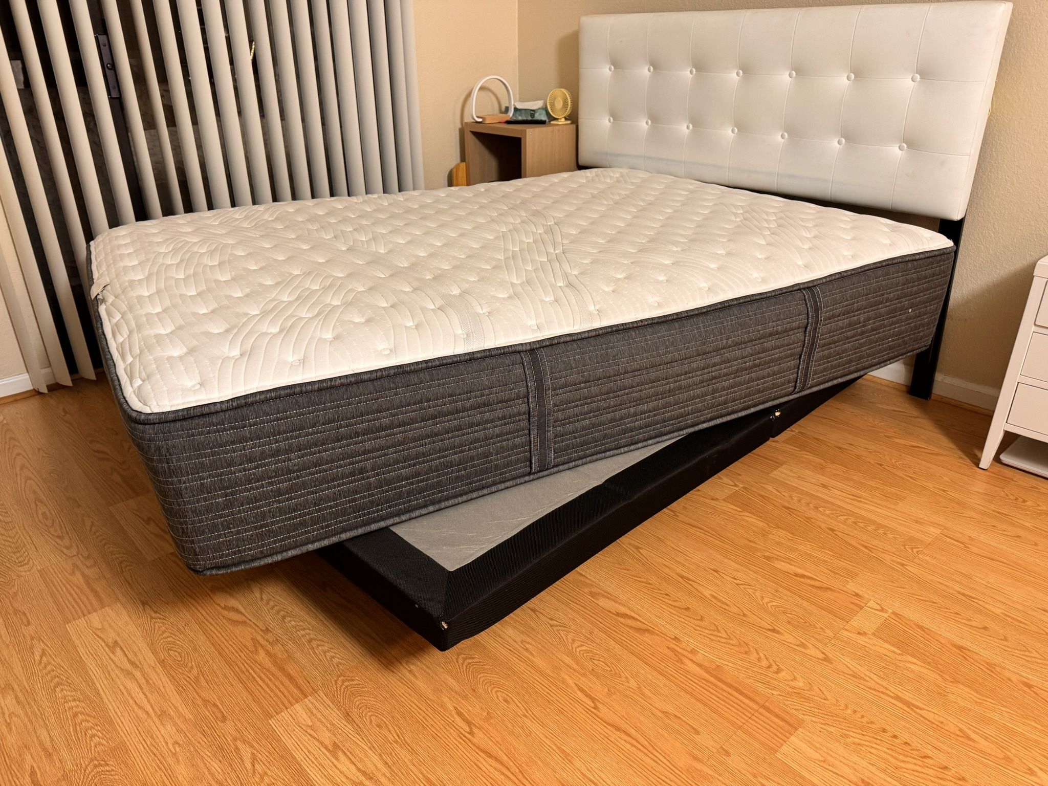 Beautyrest Pressure smart Lux Firm Queen Mattress