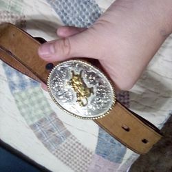 LIL BOYS LEATHER BELT AN BELT BUCKLE SEE ALL PICS NO FLAWS