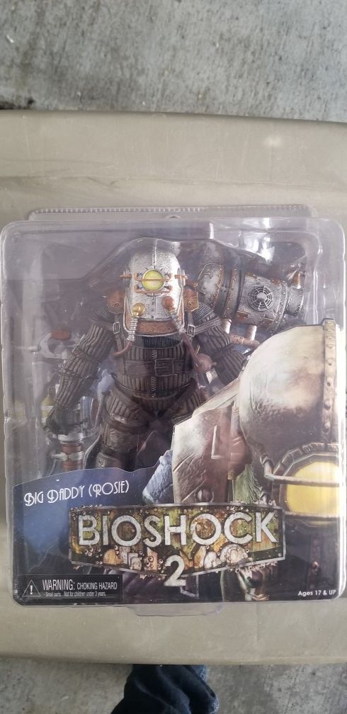 BIOSHOCK 2 Big Daddy Rosie