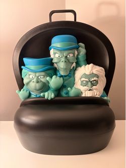 DISNEY'S HAUNTED MANSION HITCHHIKING GHOSTS IN DOOM BUGGY  19.5