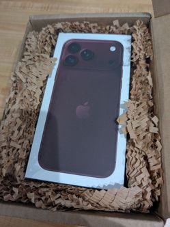 18 Pro Max 256GB Burgundy