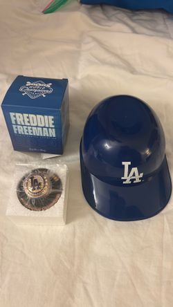 Freddie Freeman 2024 World Series Player ring & Souvenir Helmet Bowl