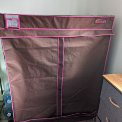 Complete Grow Tent With Operating Filter, Completely Silent And Odorless