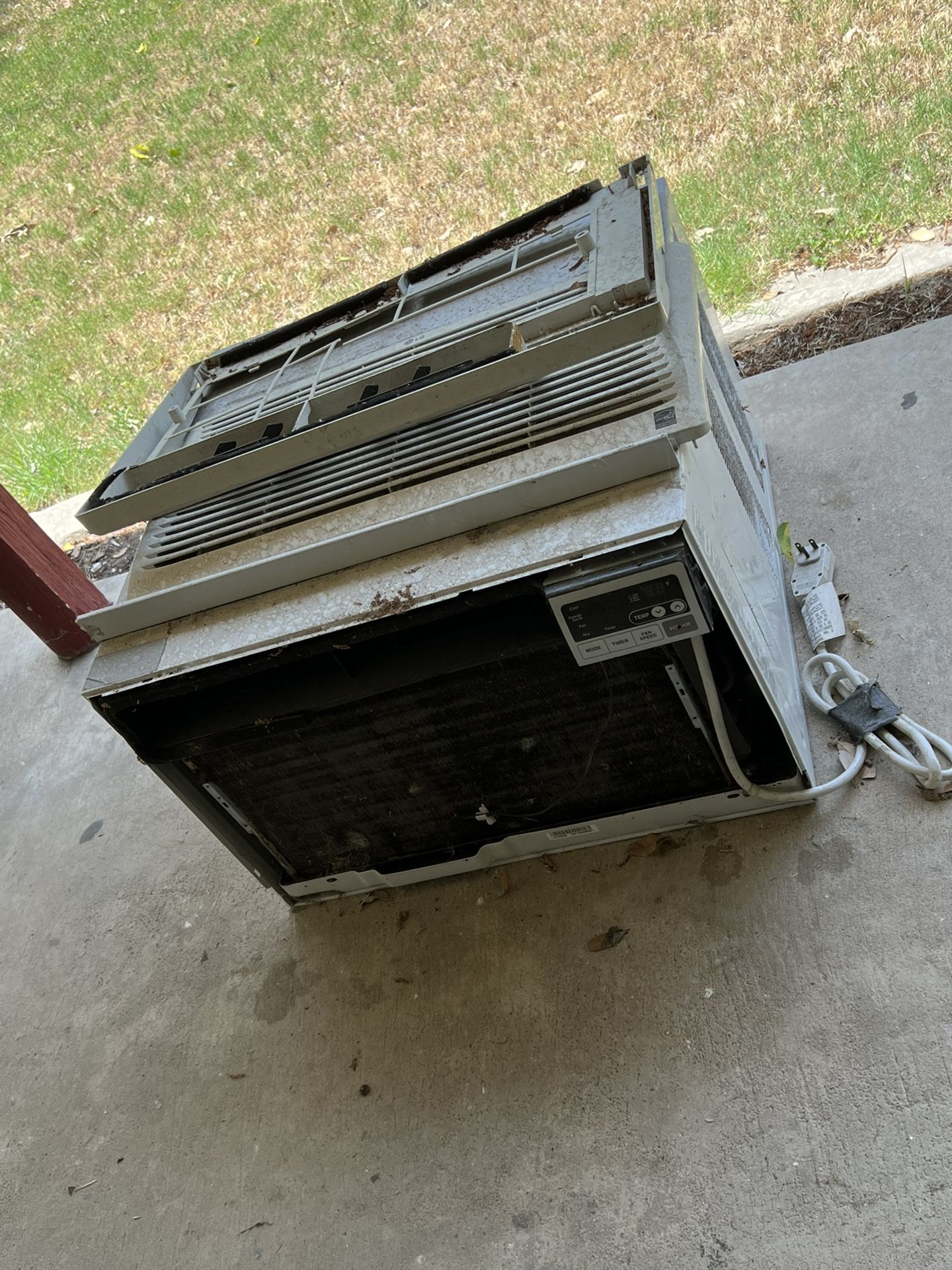 Window AC Unit 16,000-17,500BTU $380