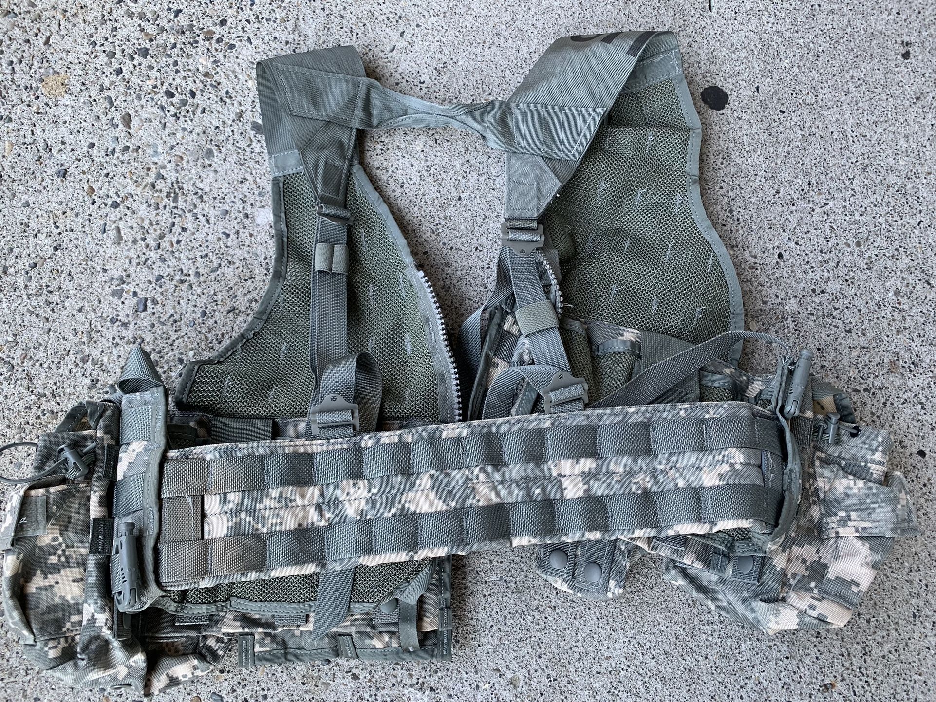 Price Drop - US Army Aircrew Air Warrior Carrier Survival Vest