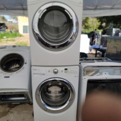 Whirlpool washer and dryer set