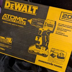 DeWalt atomic hammer drill kit
