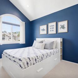 White Platform Bed With Storage