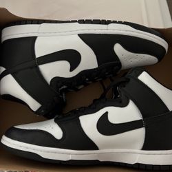 Nike panda Dunks Hi Mens 10.5 New In Box 