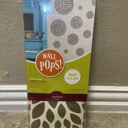 WallPops  17.25-in W x 39-in H Self-adhesive Geometric Wall Decal