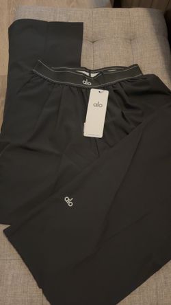 Alo pants