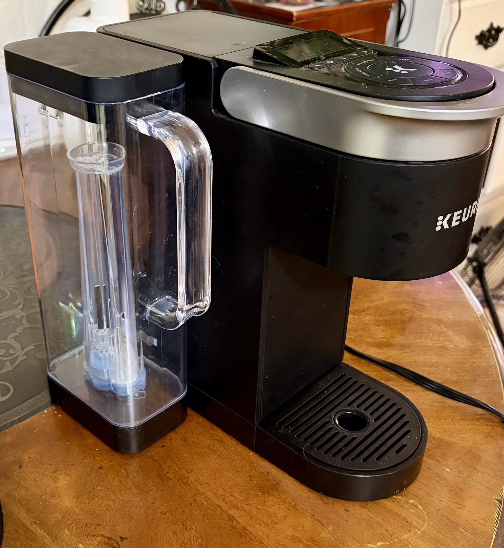 Unboxed Never Used Keurig With Reusable Never Used K-cup
