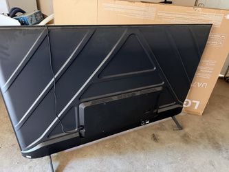 75” Hisense Tv