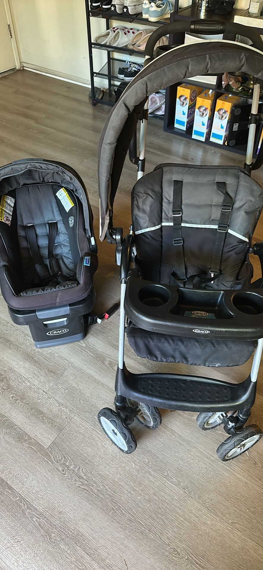Car Seat With Stroller Like New Clean Graco