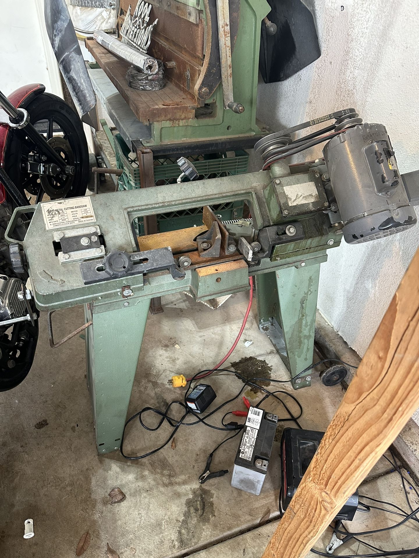 Metal Bandsaw 