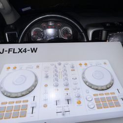 Pioneer DJ Controller DDJ FLX4