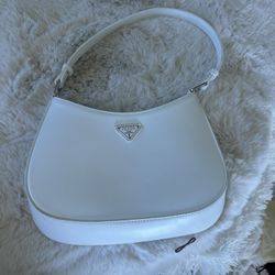 Preloved Shoulder Bag white
