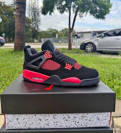 Air Jordan 4 Retro Red Thunder