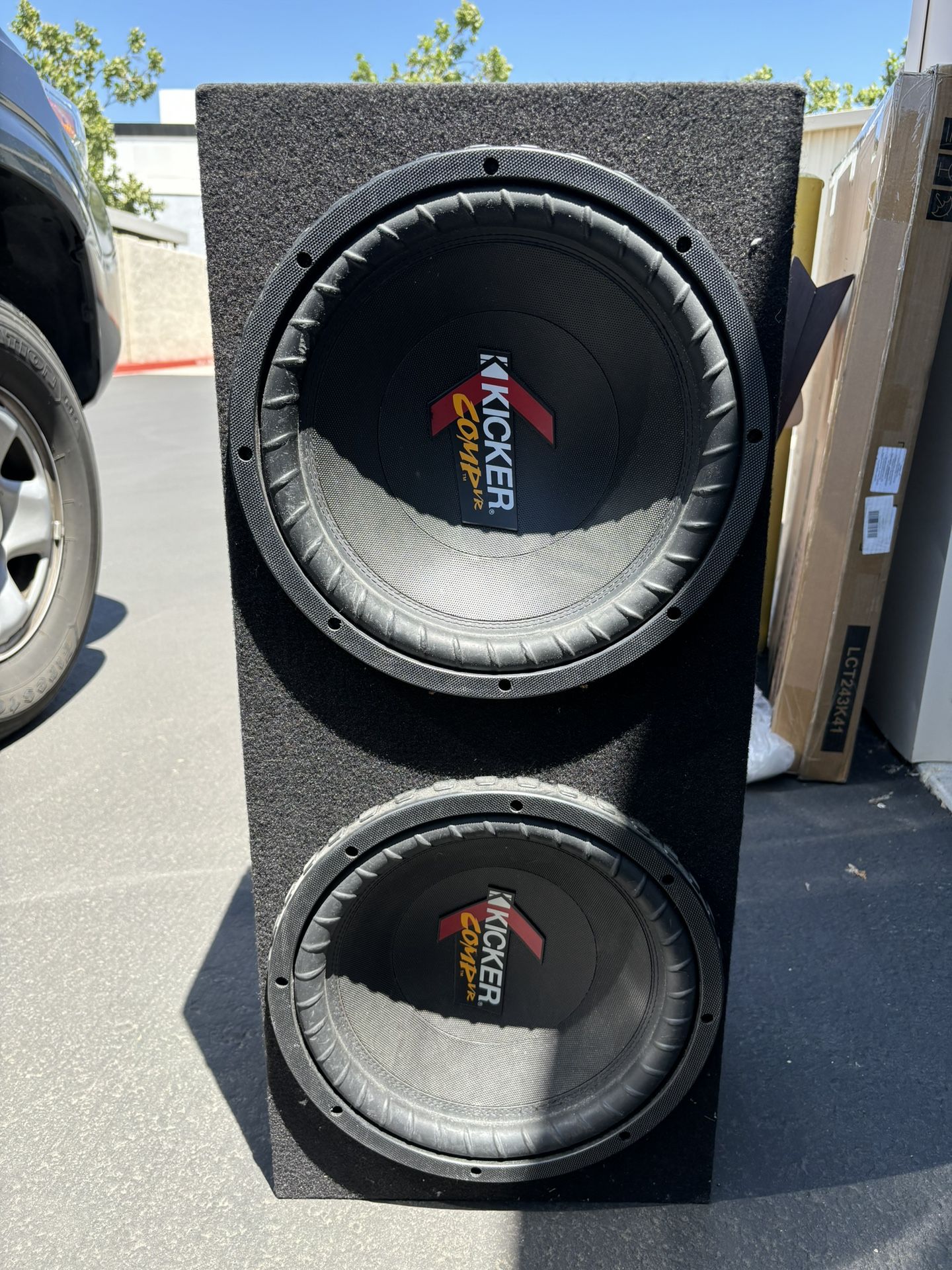 12” Kicker Subwoofer With Kenwood Amp